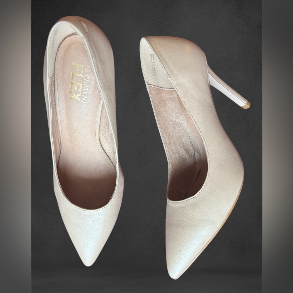 Women's leather Cream Pumps Le cheteau, size 7